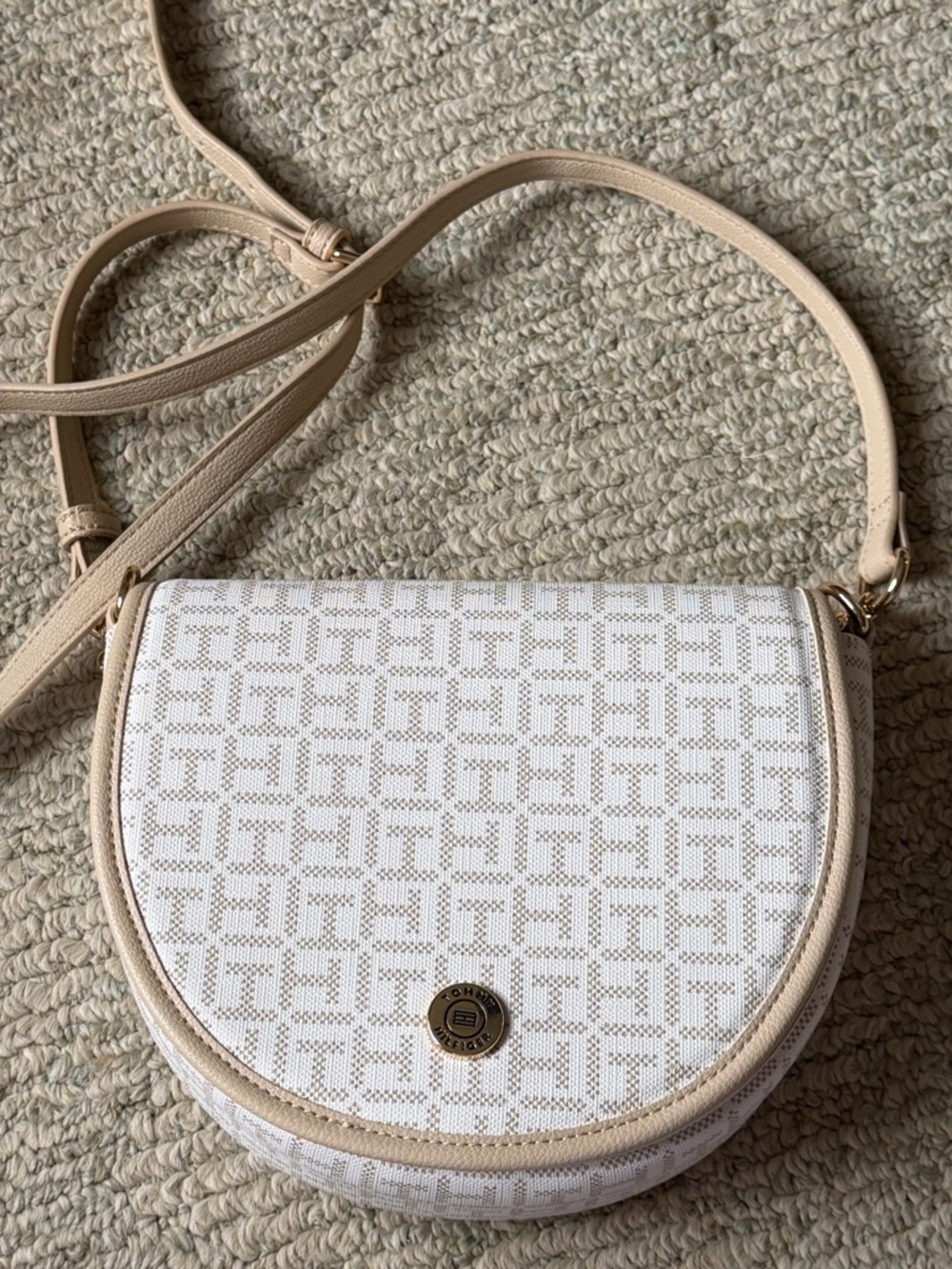 Tommy Hilfiger Beige & White Crossbody Saddle Bag